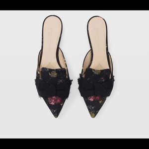 Club Monaco Gracella Flat